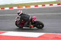 cadwell-no-limits-trackday;cadwell-park;cadwell-park-photographs;cadwell-trackday-photographs;enduro-digital-images;event-digital-images;eventdigitalimages;navarra;no-limits-trackdays;peter-wileman-photography;racing-digital-images;trackday-digital-images;trackday-photos